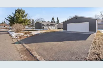 2502 Kelly Avenue, Cloquet, MN 55720 - Photo 3