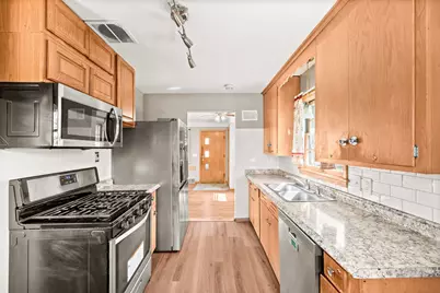 5333 James Avenue N, Brooklyn Center, MN 55430 - Photo 3