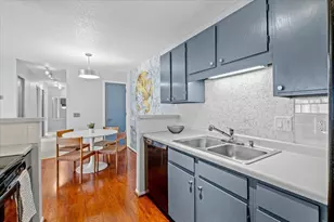 1720 Pleasant St, Lauderdale, MN 55113 - Photo 11