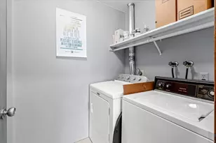 1720 Pleasant St, Lauderdale, MN 55113 - Photo 17