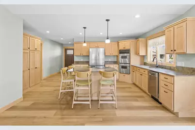 3580 New Castle Drive, River Falls, WI 54022 - Photo 3