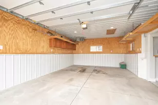 107 S Belmont Dr, Mankato, MN 56001 - Photo 37