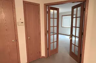 6811 York Pl N, Brooklyn Center, MN 55429 - Photo 7