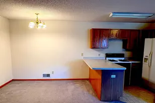 6811 York Pl N, Brooklyn Center, MN 55429 - Photo 17