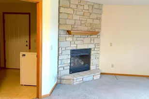 6811 York Pl N, Brooklyn Center, MN 55429 - Photo 19