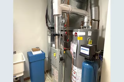 6811 York Place N #4, Brooklyn Center, MN 55429 - Photo 23