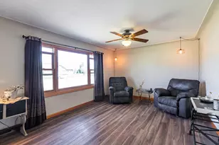 1367 County 25, La Crescent, MN 55947 - Photo 5