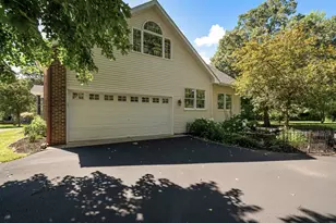 38104 Everton Ave, North Branch, MN 55056 - Photo 5