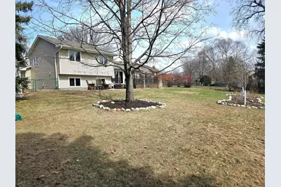 9243 Queens Gardens N, Brooklyn Park, MN 55443 - Photo 47