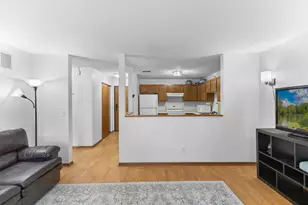 1225 Ferndale St N, Maplewood, MN 55119 - Photo 11