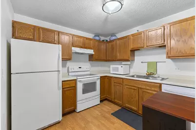 1225 Ferndale Street N #B9, Maplewood, MN 55119 - Photo 11
