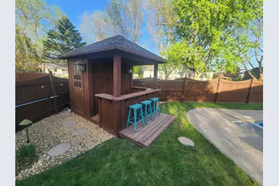 905 4th Avenue SE, Pipestone, MN 56164 - Photo 13