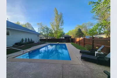 905 4th Avenue SE, Pipestone, MN 56164 - Photo 11
