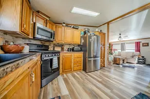 18467 Driftwood Rd, Clearwater, MN 55320 - Photo 9