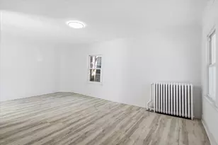 949 Conway St, Saint Paul, MN 55106 - Photo 5