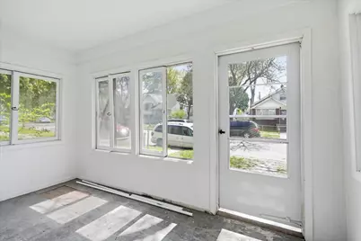 949 Conway Street, Saint Paul, MN 55106 - Photo 33