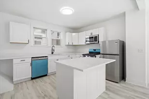 949 Conway St, Saint Paul, MN 55106 - Photo 15