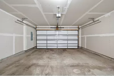 5251 Long Pointe Pass, Woodbury, MN 55129 - Photo 21