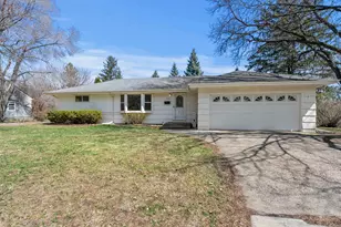 8701 Russell Ave S, Bloomington, MN 55431 - Photo 3