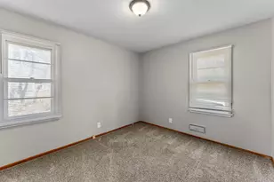 8701 Russell Ave S, Bloomington, MN 55431 - Photo 19