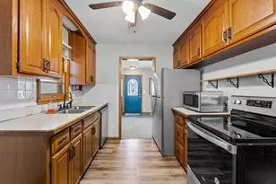 8701 Russell Ave S, Bloomington, MN 55431 - Photo 13