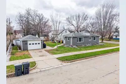 1412 9th Avenue NE, Rochester, MN 55906 - Photo 3