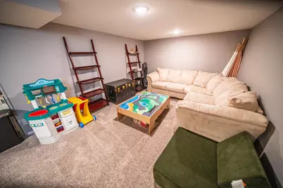 1412 9th Avenue NE, Rochester, MN 55906 - Photo 33