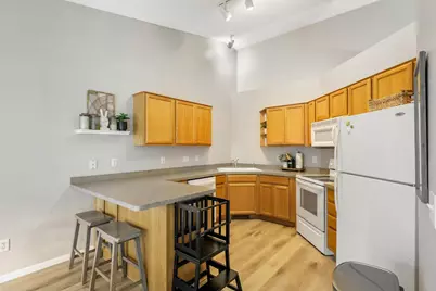 5925 86th Lane N, Brooklyn Park, MN 55443 - Photo 9