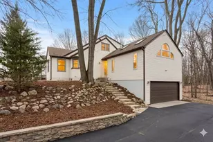 3923 Elmwood St, Vadnais Heights, MN 55127 - Photo 3