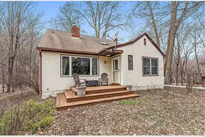 3923 Elmwood Street, Vadnais Heights, MN 55127 - Photo 3