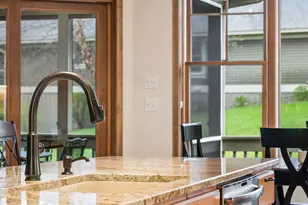 1396 Palisade Path, Woodbury, MN 55129 - Photo 23
