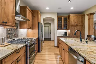 1396 Palisade Path, Woodbury, MN 55129 - Photo 21