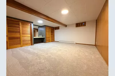 809 W Lake Avenue, Worthington, MN 56187 - Photo 39