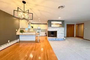 809 W Lake Ave, Worthington, MN 56187 - Photo 9