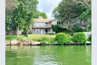809 W Lake Avenue, Worthington, MN 56187 - Photo 1