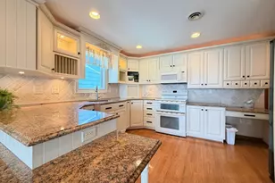 809 W Lake Ave, Worthington, MN 56187 - Photo 15