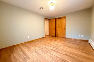 809 W Lake Ave, Worthington, MN 56187 - Photo 29