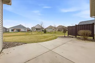 7755 Vincent Dr, Victoria, MN 55386 - Photo 27