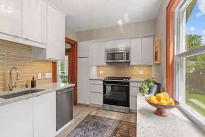 3306 Vincent Avenue N, Minneapolis, MN 55412 - Photo 5