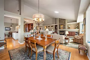 10013 Waterfront Dr, Woodbury, MN 55129 - Photo 7