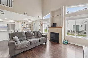 1129 Bristol Ln, Farmington, MN 55024 - Photo 5