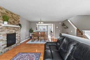 15162 Farnham Ave N, Hugo, MN 55038 - Photo 9