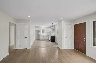 5544 Dupont Ave N, Brooklyn Center, MN 55430 - Photo 7