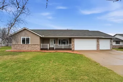 801 Maplewood Avenue, Litchfield, MN 55355 - Photo 1