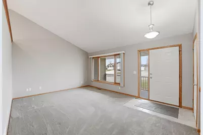 801 Maplewood Avenue, Litchfield, MN 55355 - Photo 5