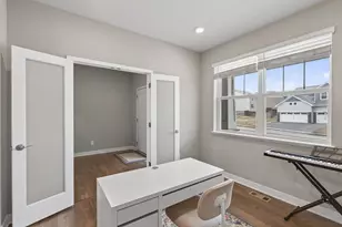 1429 Clover Preserve Ln, Chaska, MN 55318 - Photo 35