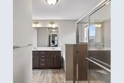 1429 Clover Preserve Lane, Chaska, MN 55318 - Photo 47