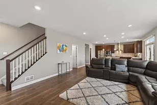 1429 Clover Preserve Ln, Chaska, MN 55318 - Photo 7