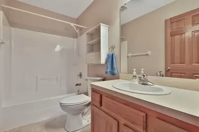 897 Evergreen Court, Vadnais Heights, MN 55127 - Photo 35