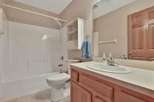 897 Evergreen Ct, Vadnais Heights, MN 55127 - Photo 35